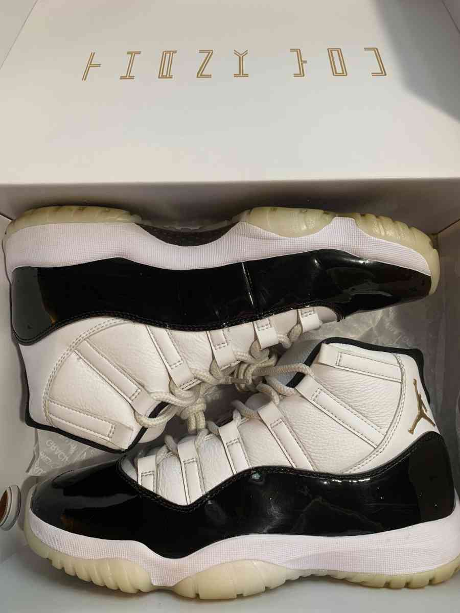 Jordan 11s