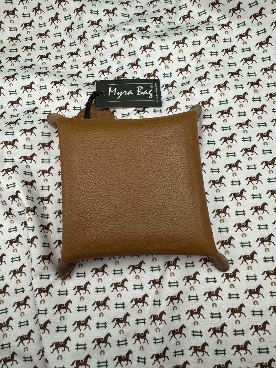 3001PAIH Leather Myra Bag Crown Azteca  Tray Coin Dice  Gift