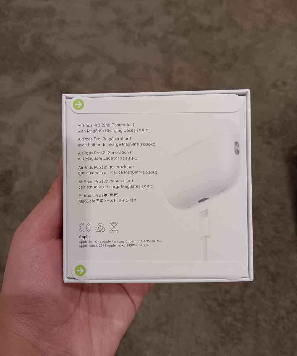 Apple AirPods 2nd Generation with Charging Case  White