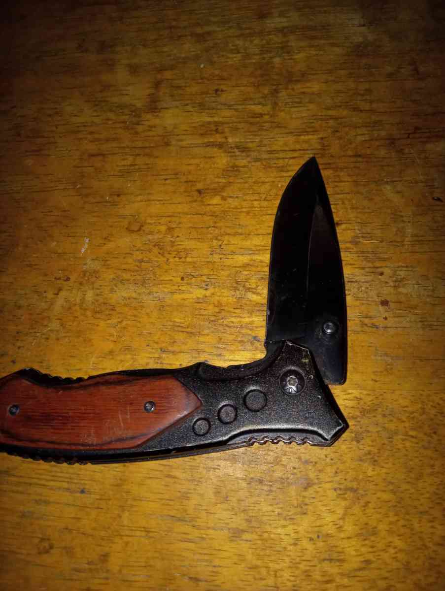 Timberwolf knife - San Antonio, Texas - FleaMarketBay
