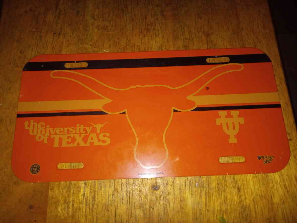 Texas Longhorns lot - San Antonio, Texas - FleaMarketBay