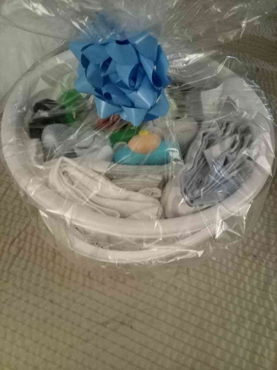 BRAND NEW LAUNDRY BASKET BABY SHOWER GIFT FOR BOY