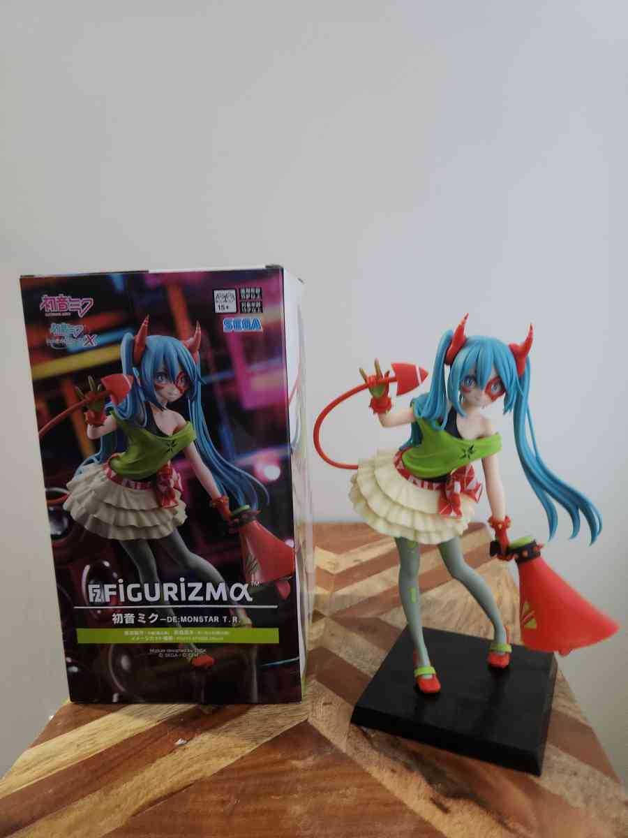 FIGURIZMA HASTUNE MIKU FIGURE
