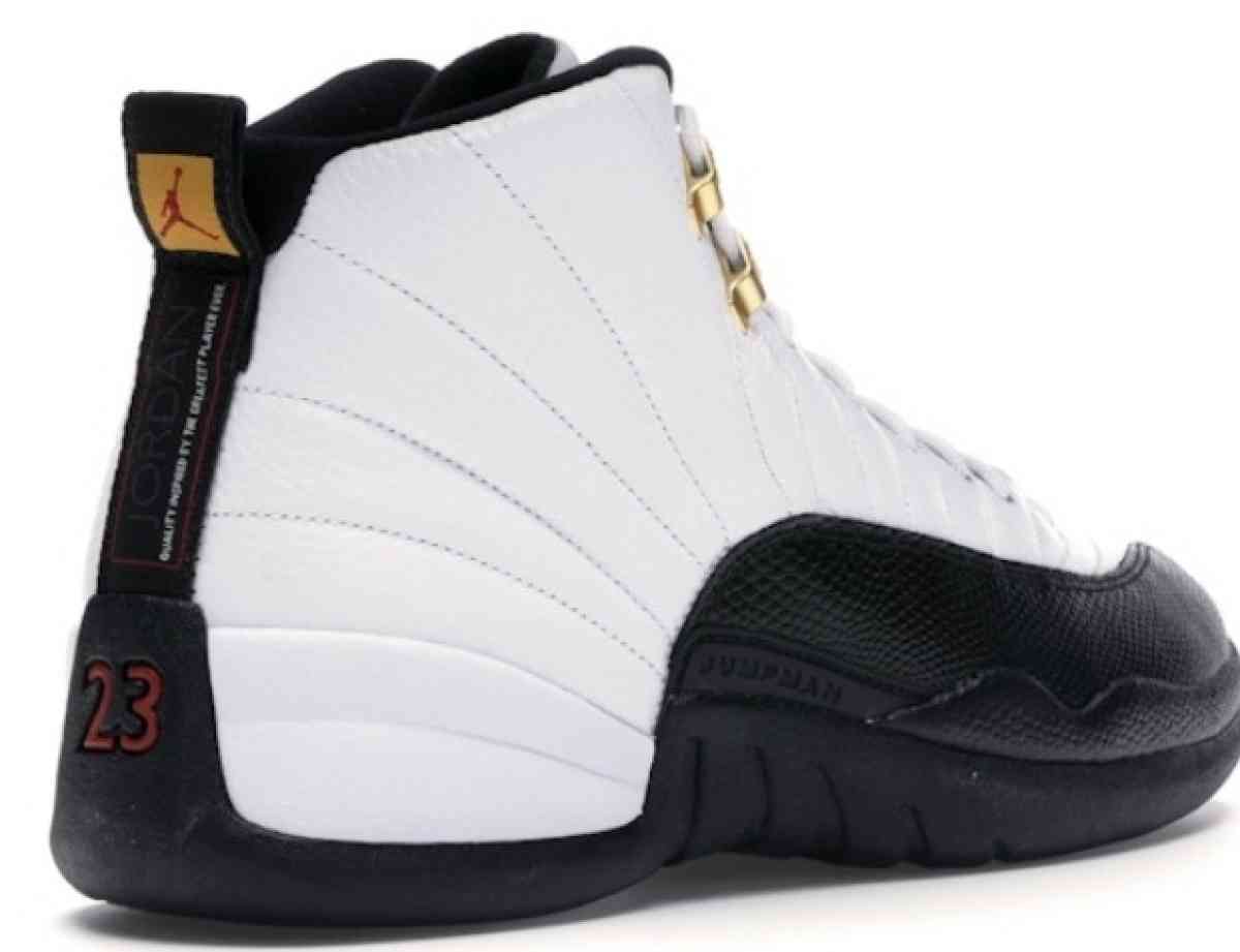 Jordan retro 12s taxi