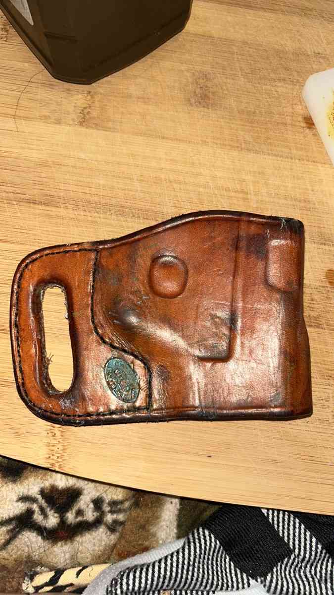 hand made leather gun holder - Davidson, North Carolina - FleaMarketBay