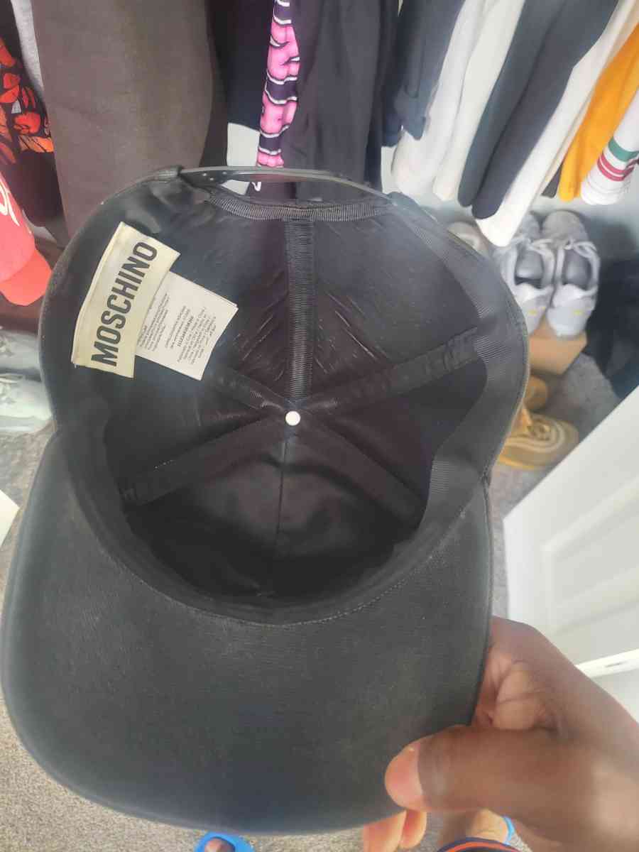 Moschino snapback