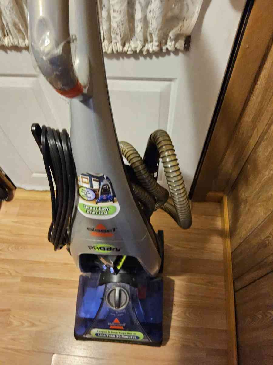 Bissell  shampooer