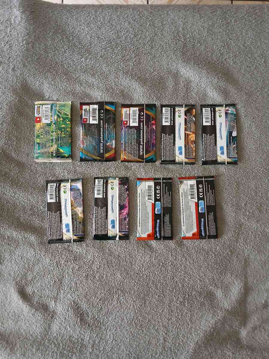 9 Pokemon Trading Cards Booster Packs 10 Cards