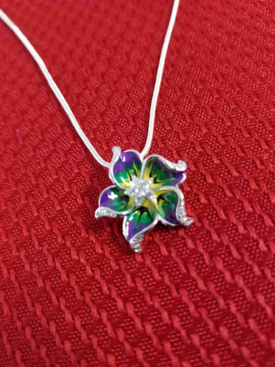Sterling Silver color Flower Pendant