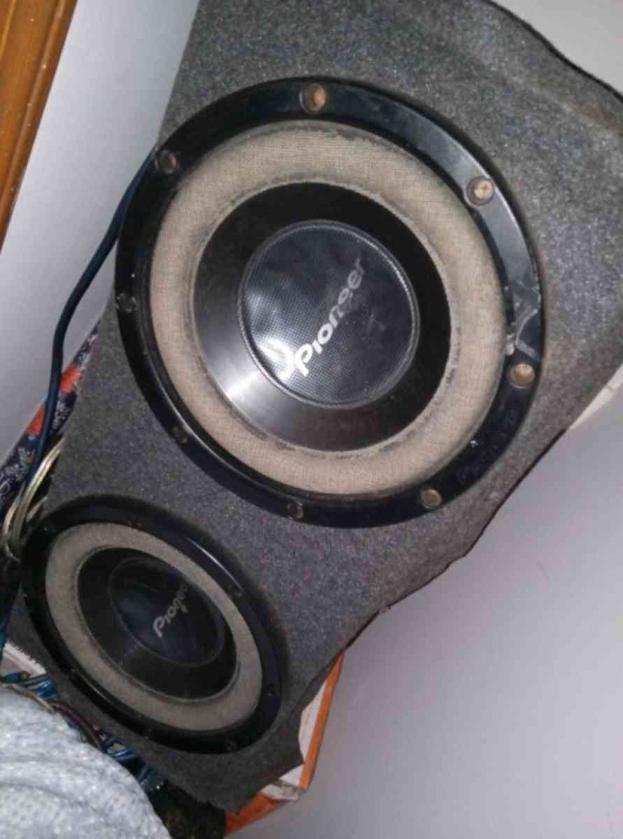 2 12inch Pioneer Speakers In Box - Lilburn, Georgia - FleaMarketBay