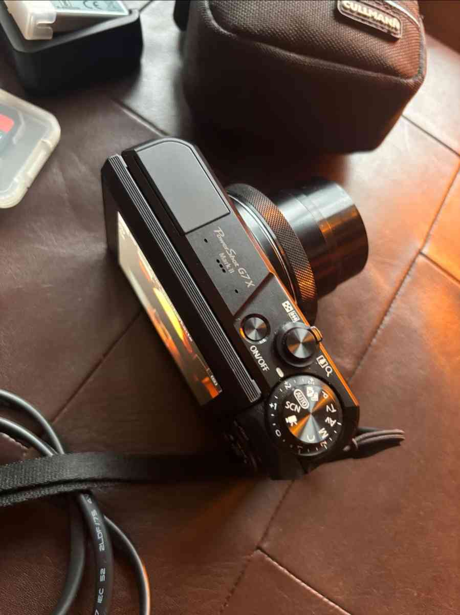 Canon powershot g7x mark II Bundle