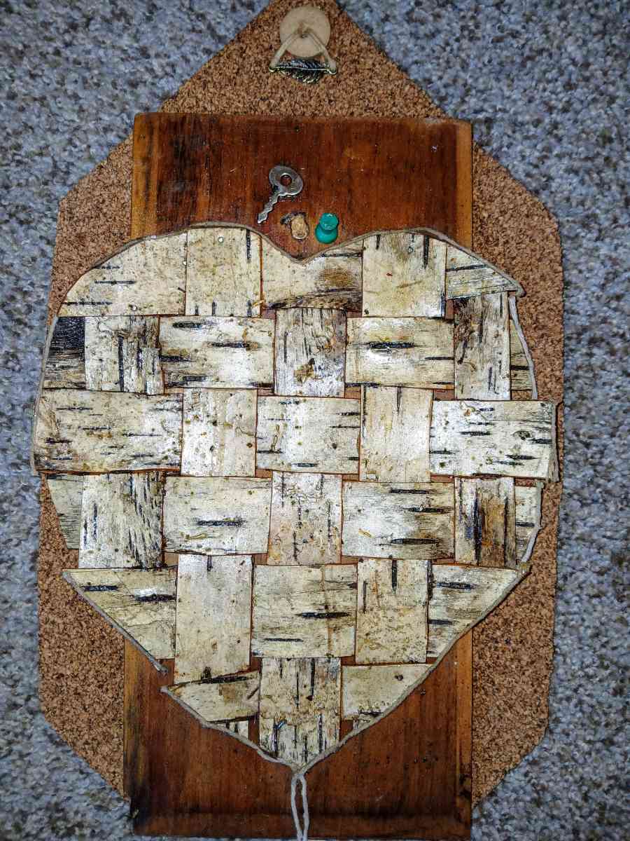 Birch Bark Heart handcrafted wall hanging - Clark Fork, Idaho - FleaMarketBay