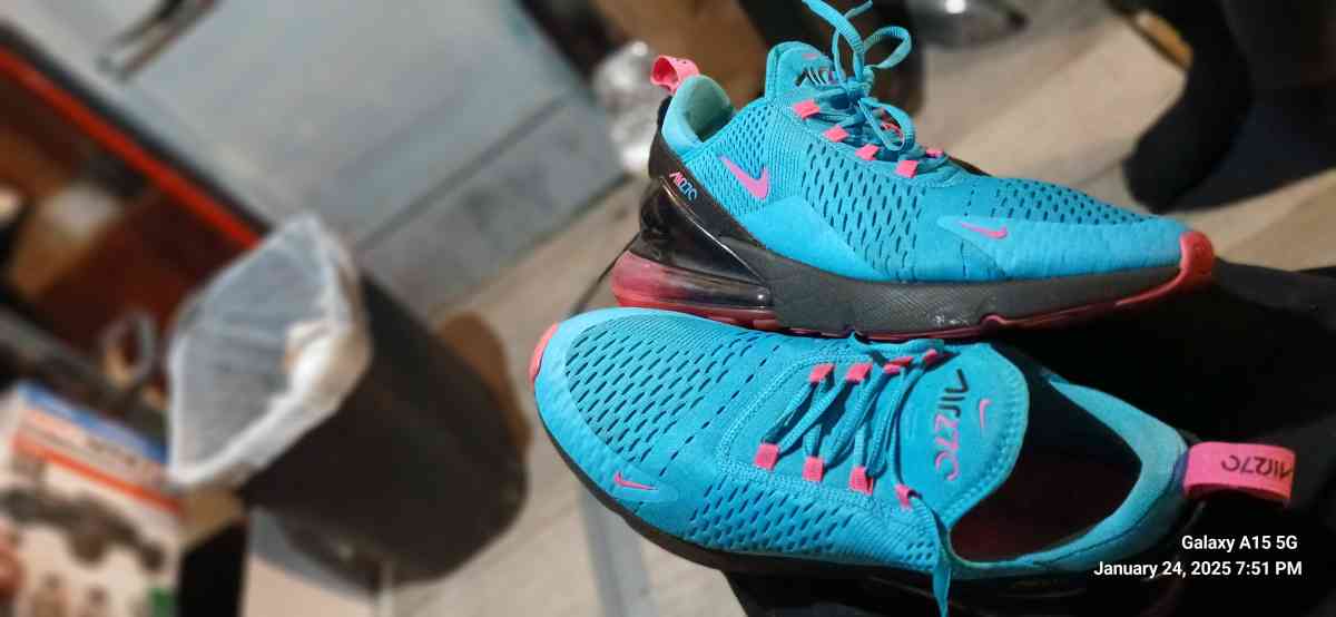 brand new Nike air max 90z