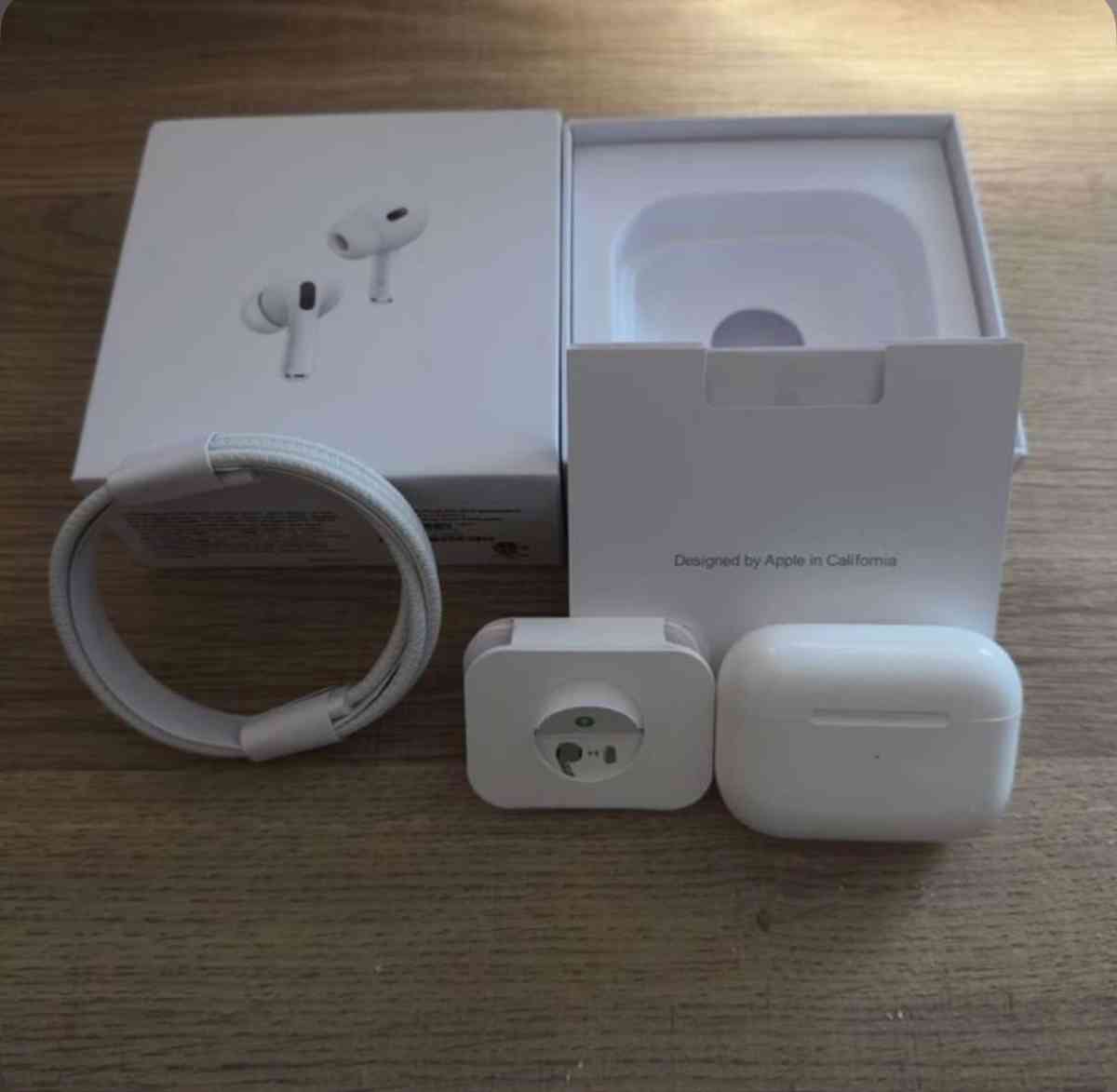 AirPods Pro 2 USB C
