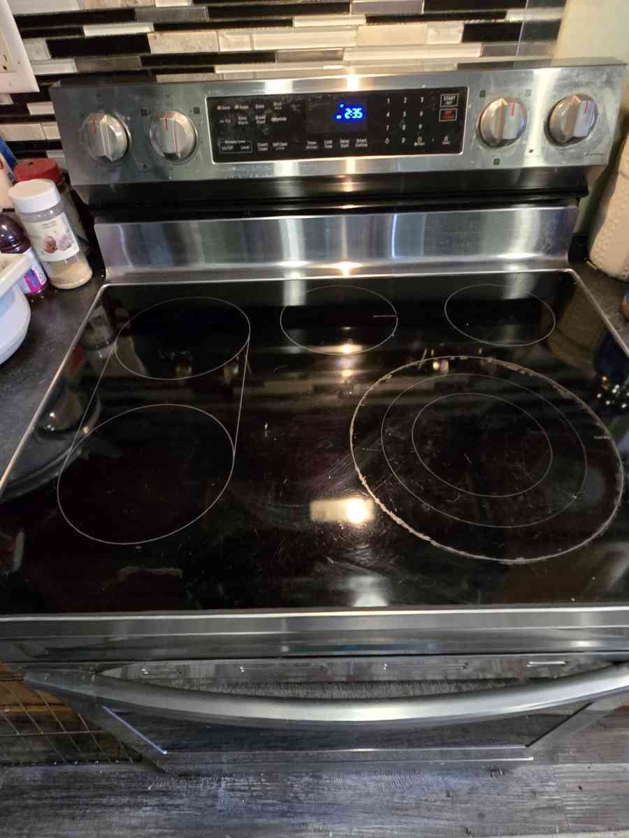 Samsung 30in Glass Top 5 Burners 63cu ft Stove Oven