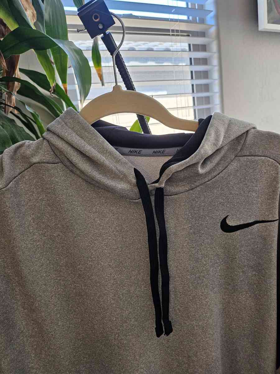 Nike hoodie