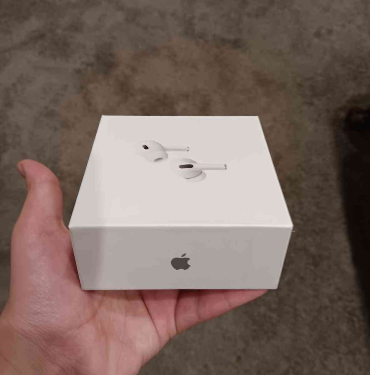 Apple AirPods 2nd Generation with Charging Case  White