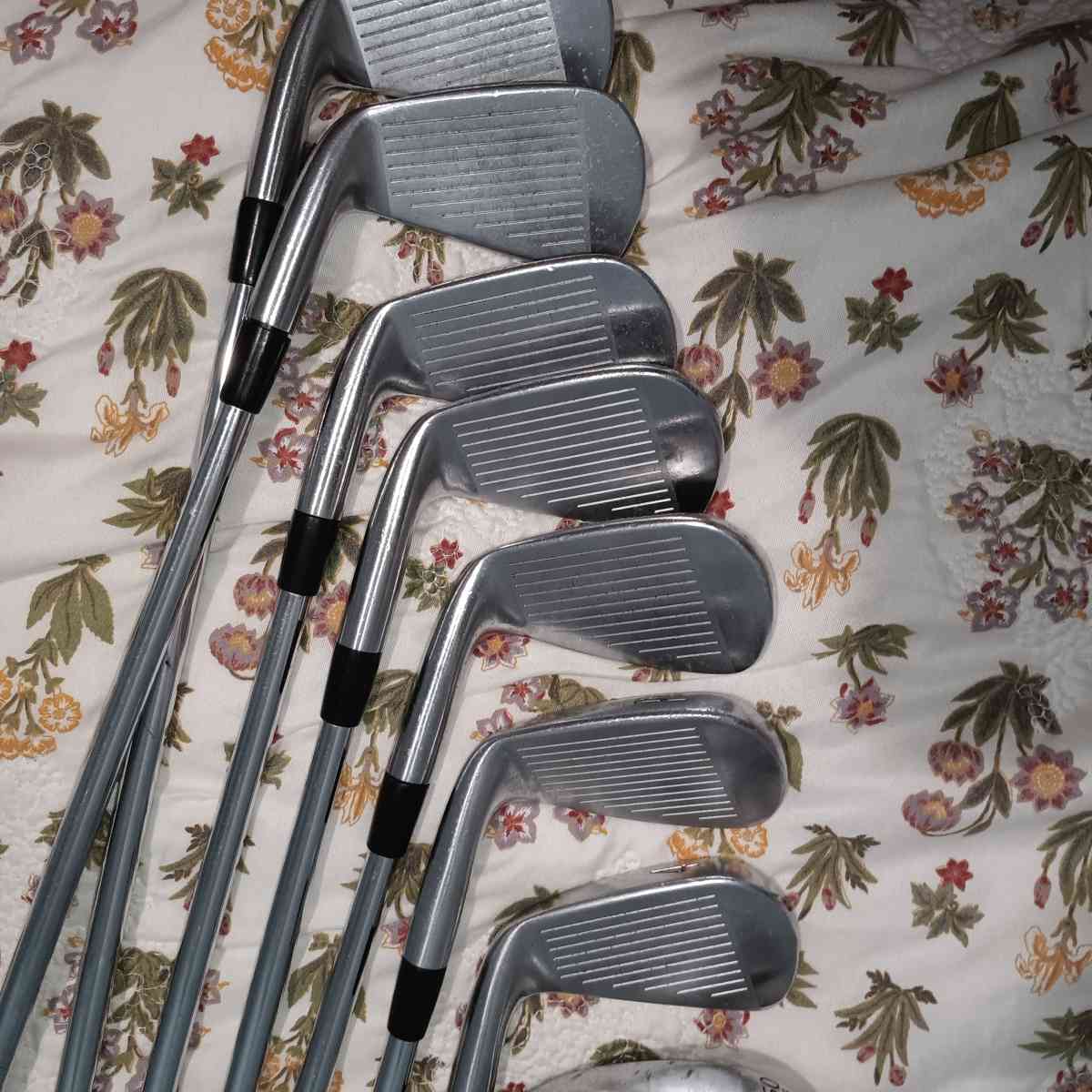 golf clubs