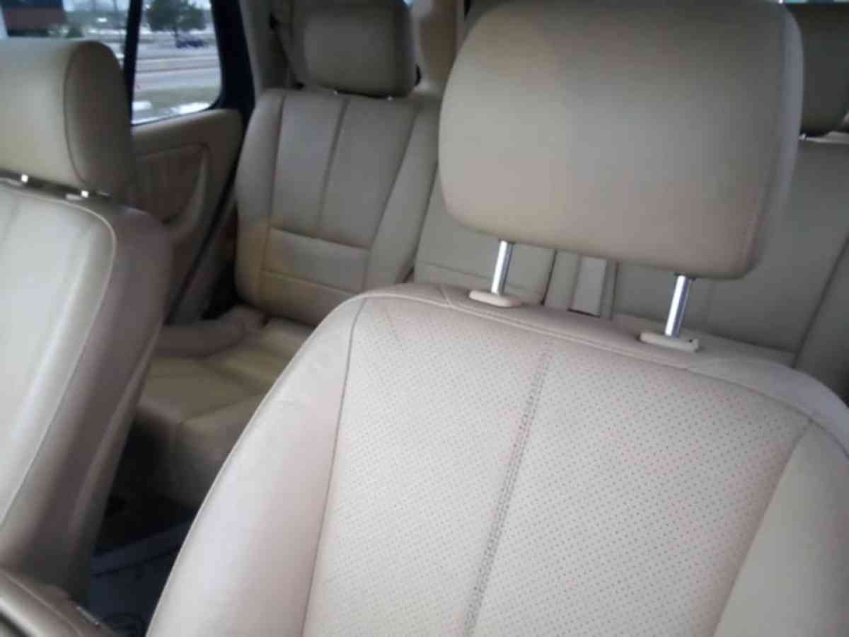 2005 Mercedes Benz ML350