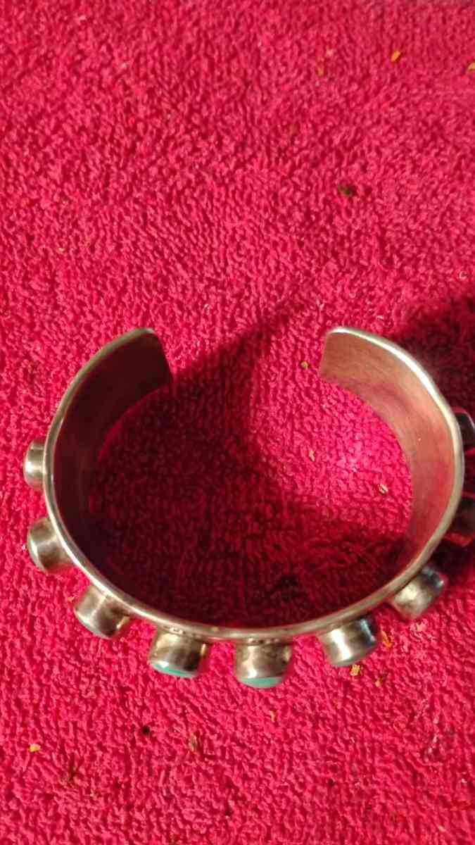 chimney buffet cuff - Neosho, Missouri - FleaMarketBay