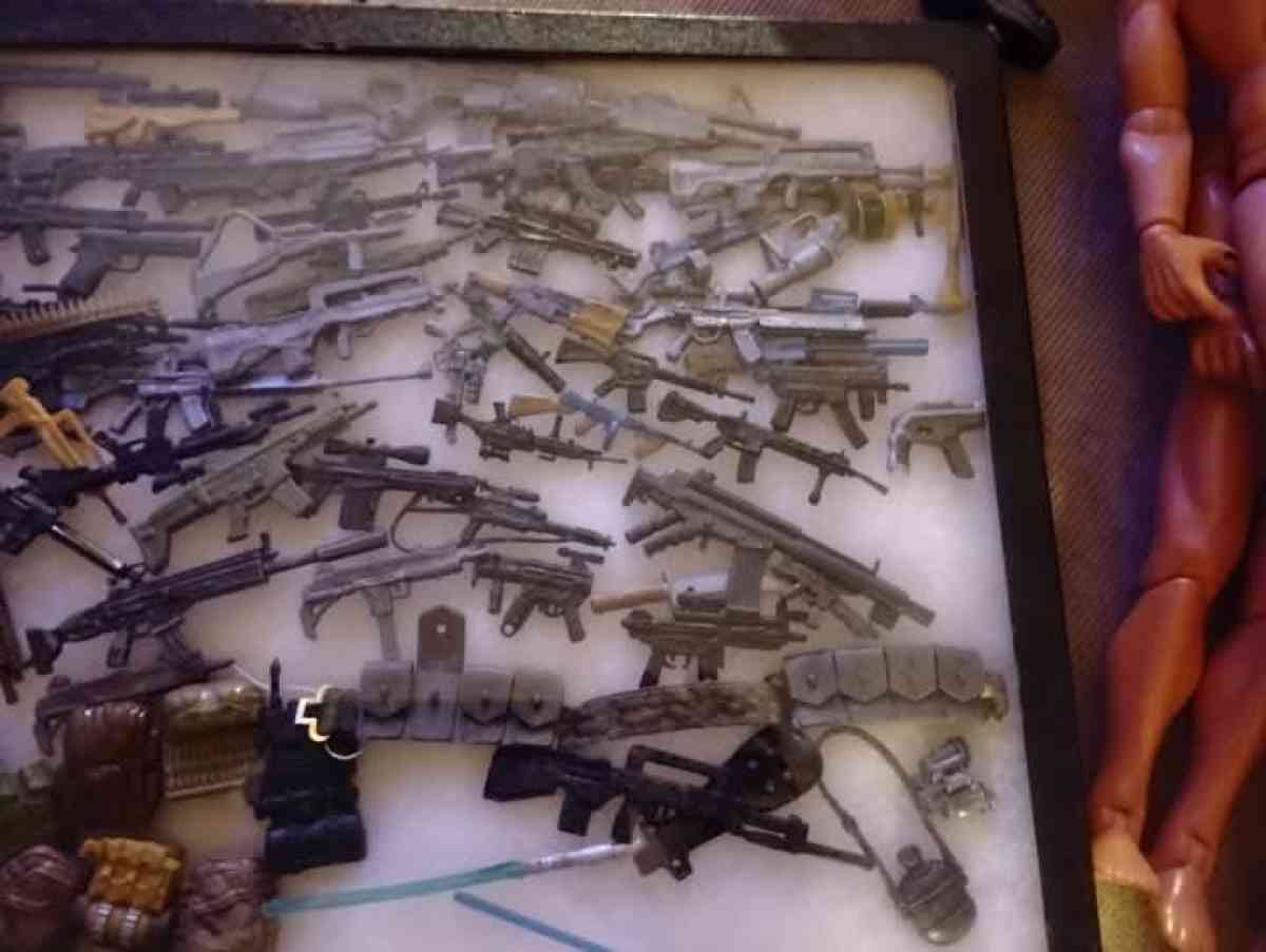 whole set g I joe items - Vine Grove, Kentucky - FleaMarketBay