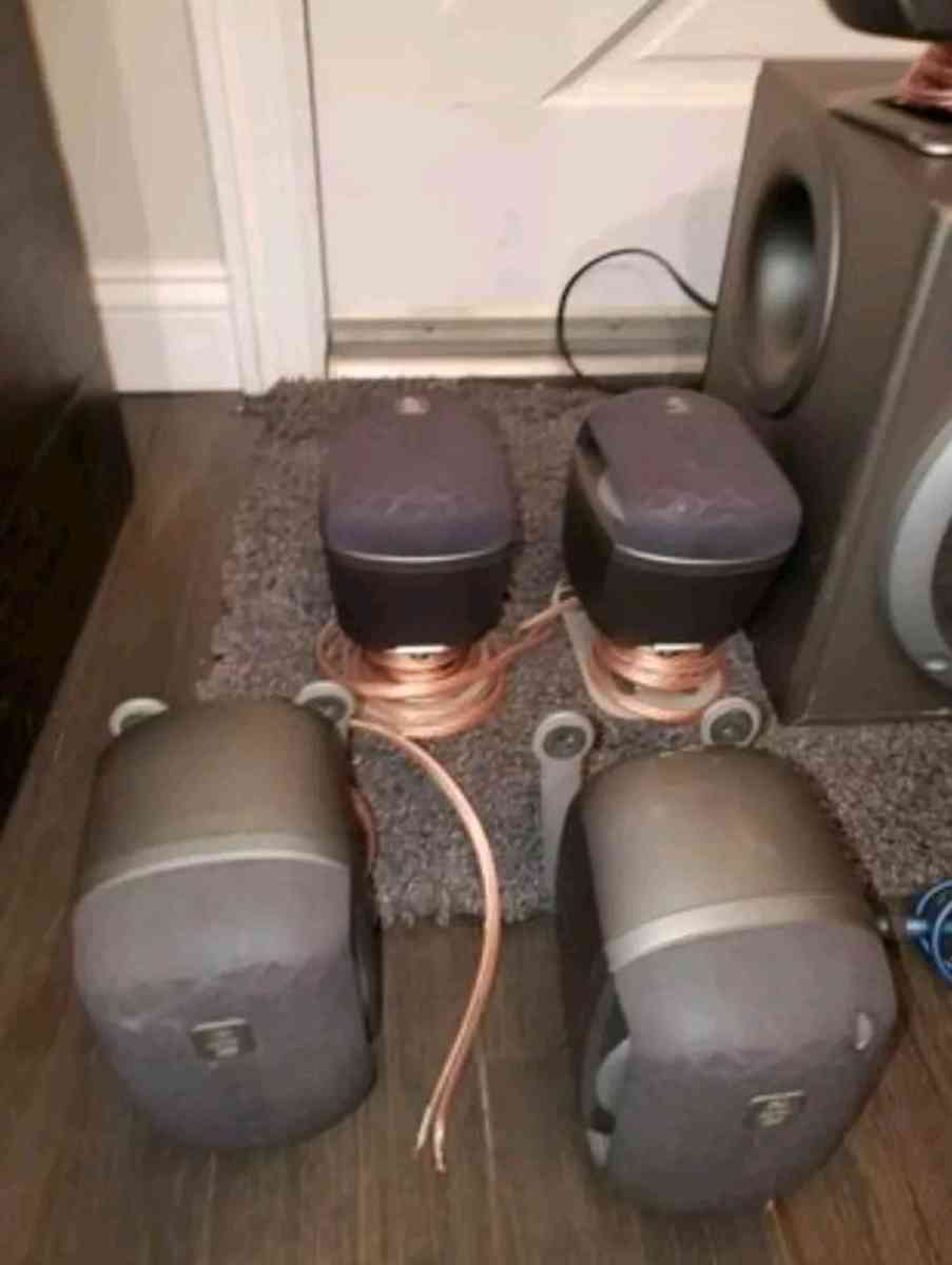 Used Logitech Z680 surround sound system - New Hyde Park, New York - FleaMarketBay