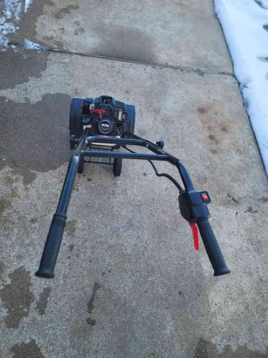 Legend  Cultivador 46cc Nuevo Excelente Condiciones Trabajan - Houston, Texas - FleaMarketBay