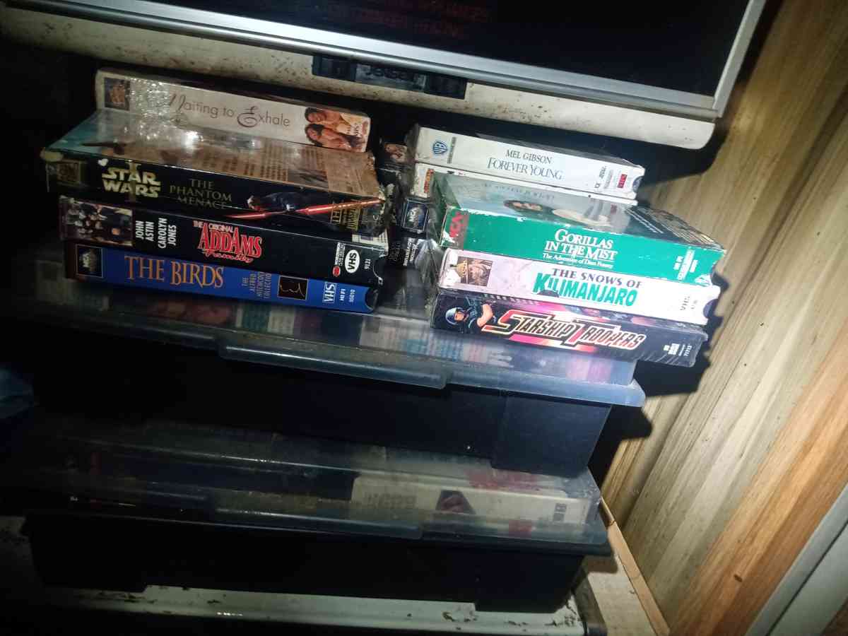 VHS MOVIES