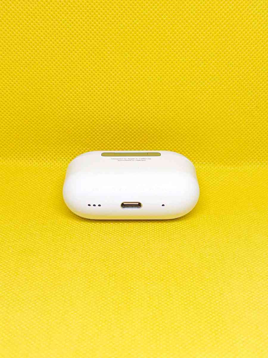 AirPods Pro 2 - Lake Wales, Florida - FleaMarketBay