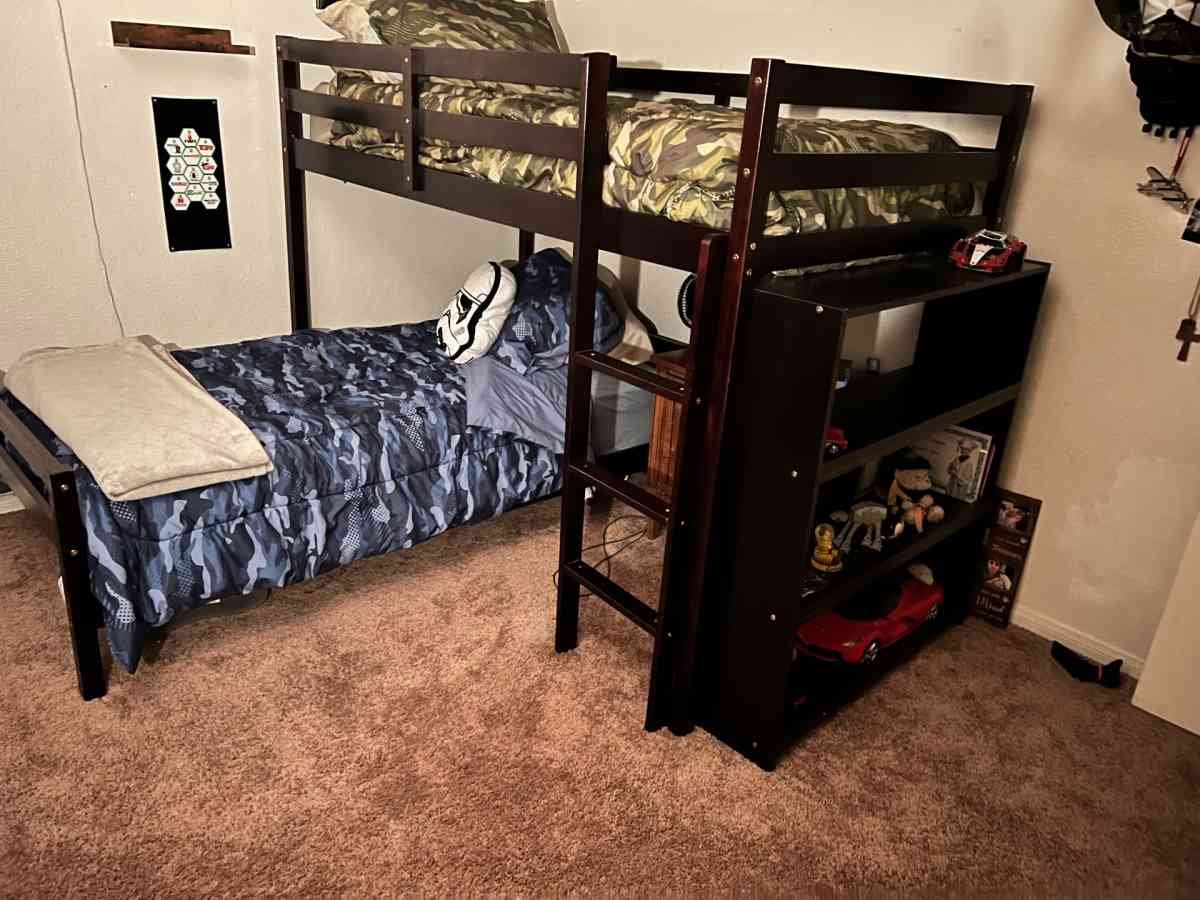 bunk beds mattress and bedding - Las Vegas, Nevada - FleaMarketBay