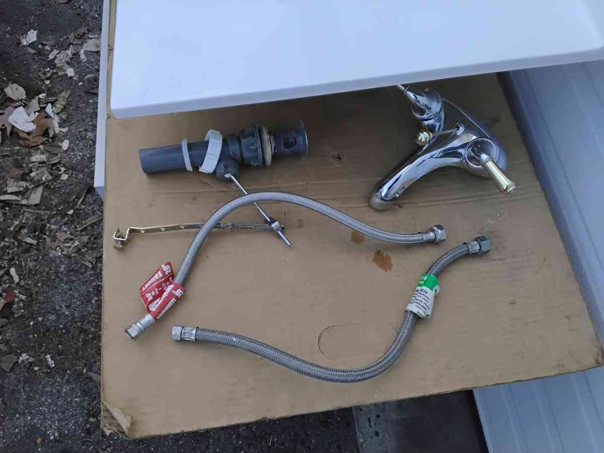 Nice White Vanity Top Bathroom Sink with Faucet New