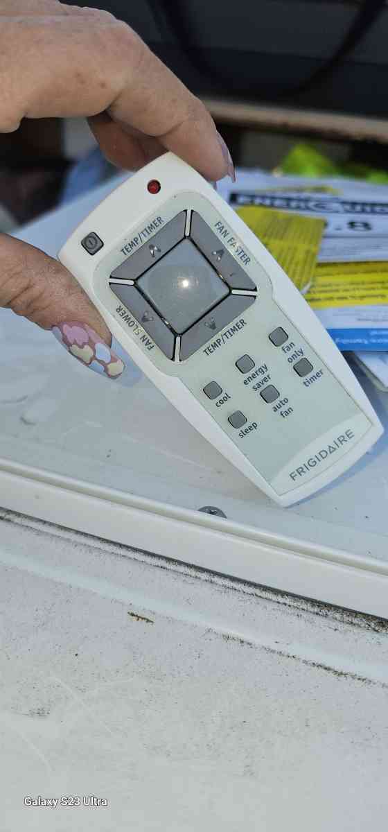 frigidaire Model FFRS0822S1E New W Control Remote