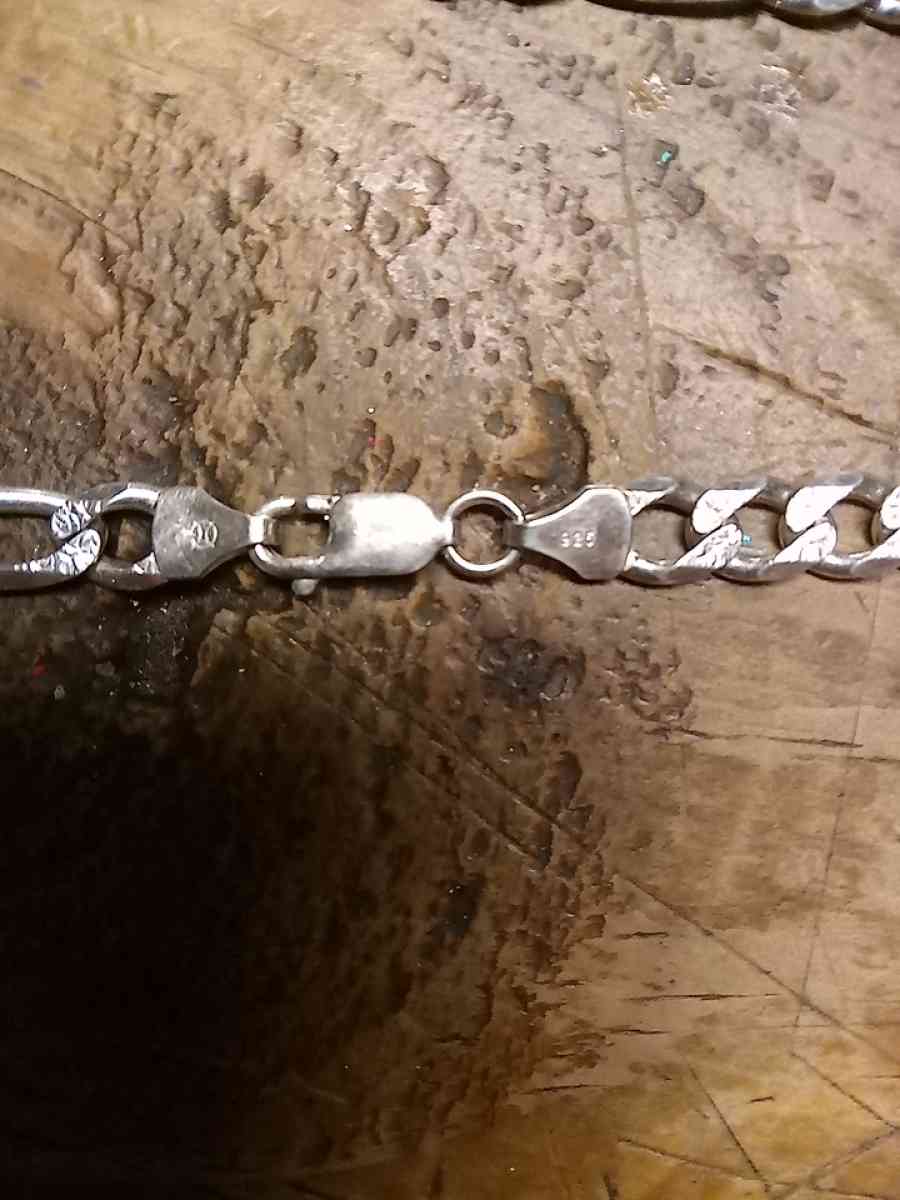 22 inch Hallmark diamond cut 925 Italian silver necklace