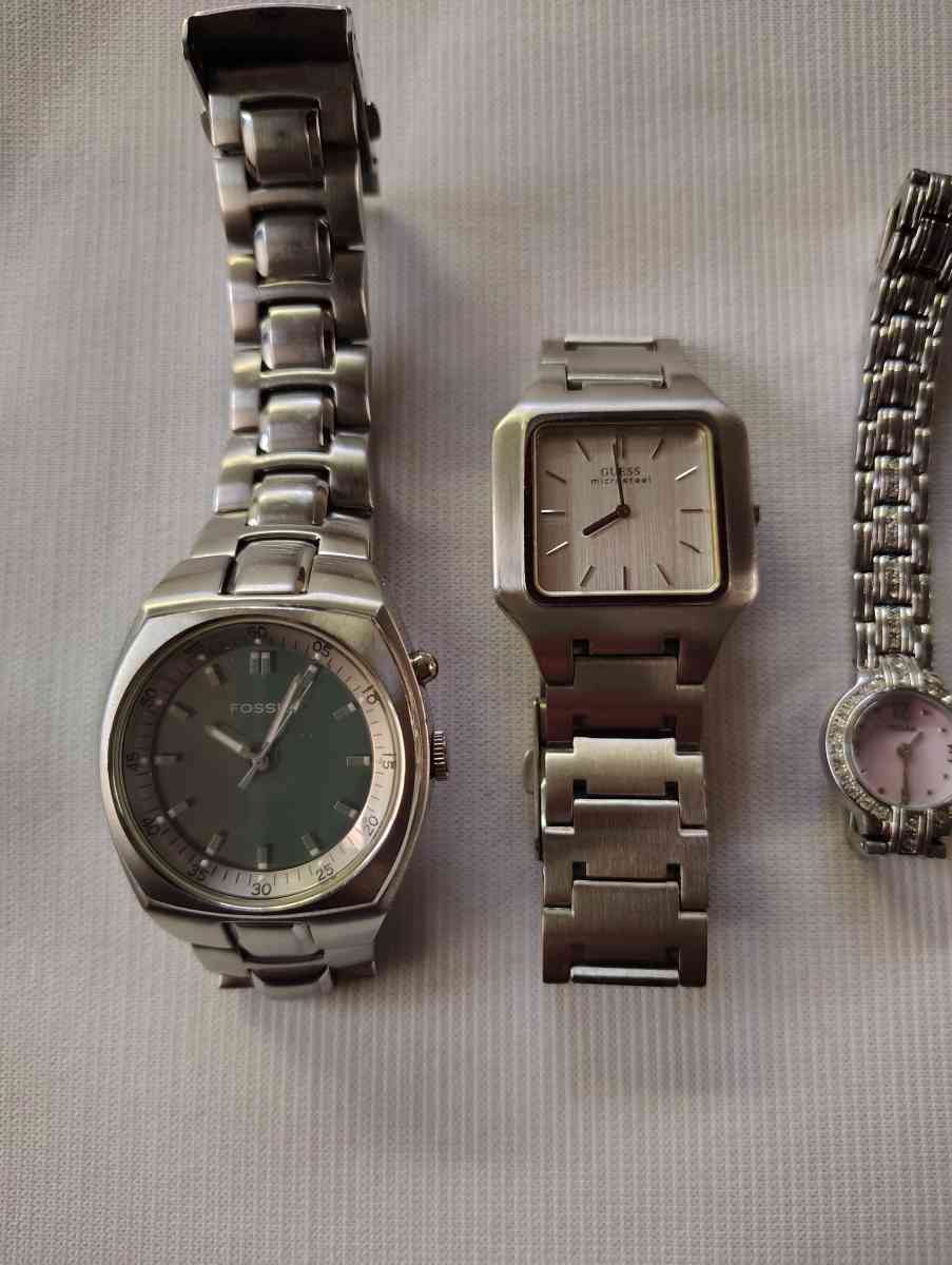 4 watches