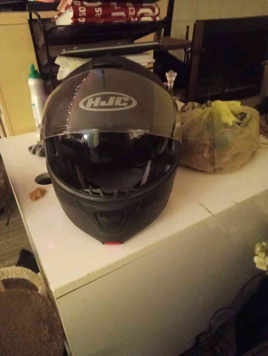 HJC MODULAR PERFORMANCE HELMET - Oklahoma City, Oklahoma - FleaMarketBay