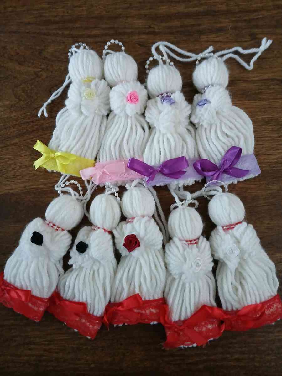 yarn angel ornaments