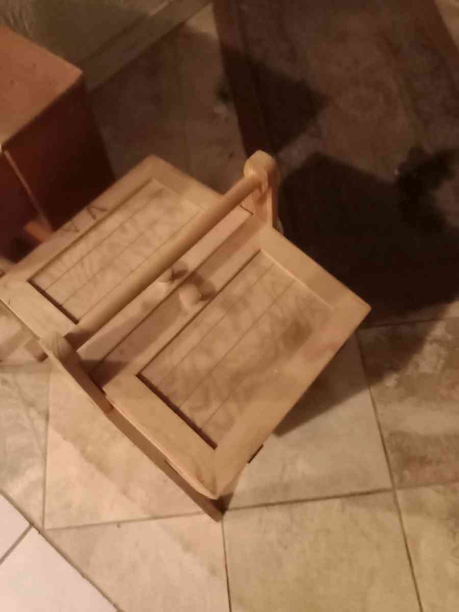 vintage sewing basket