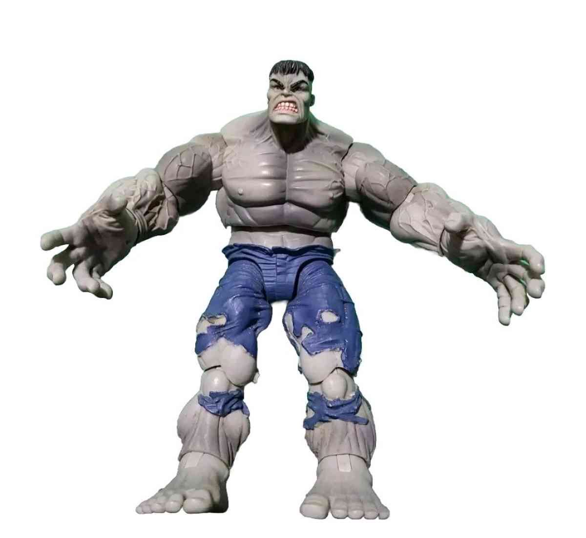 2007 Marvel Legends Savage Grey Hulk Limited Edition