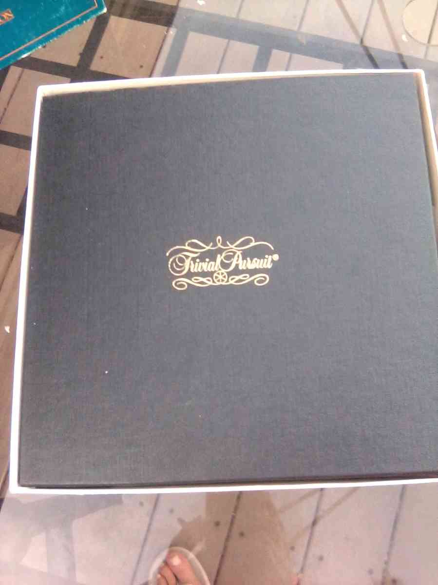 Trivial Pursuit Master Game Genus Edition