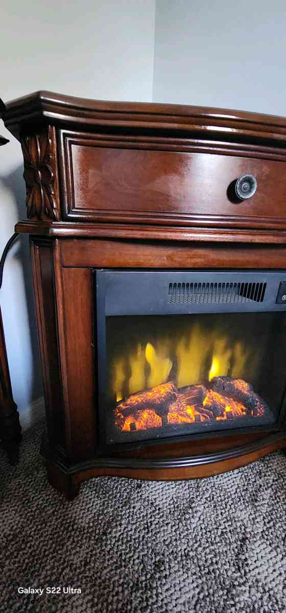Electric fireplace