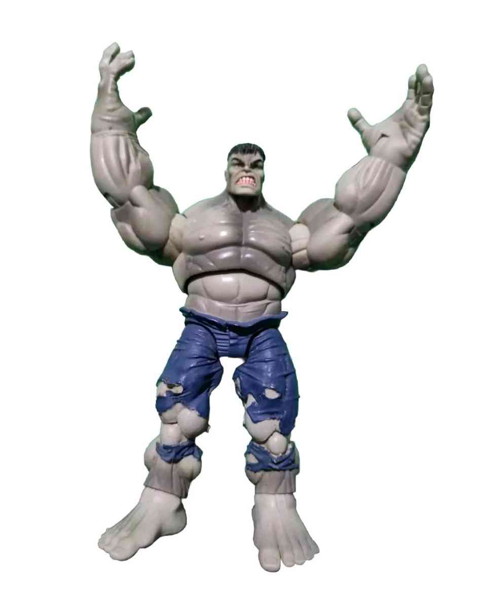 2007 Marvel Legends Savage Grey Hulk Limited Edition