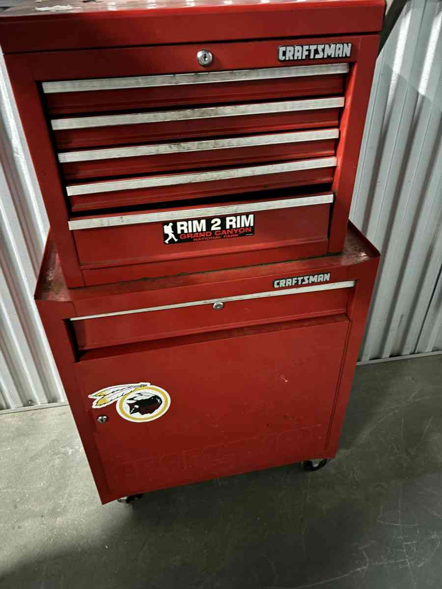 Craftsman tool box on wheels