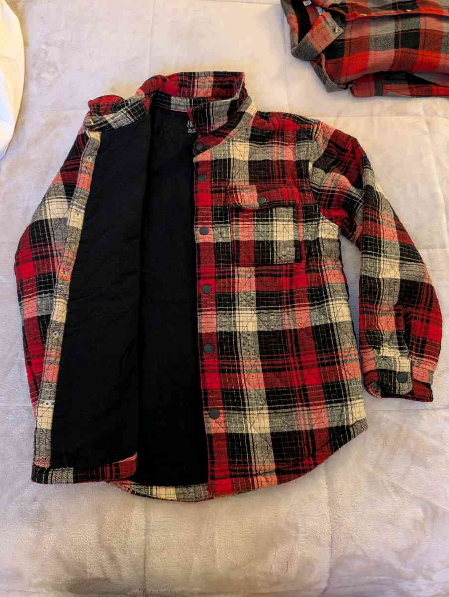 Youth LXL Flannel L  Flannel button up coatXL Bundle