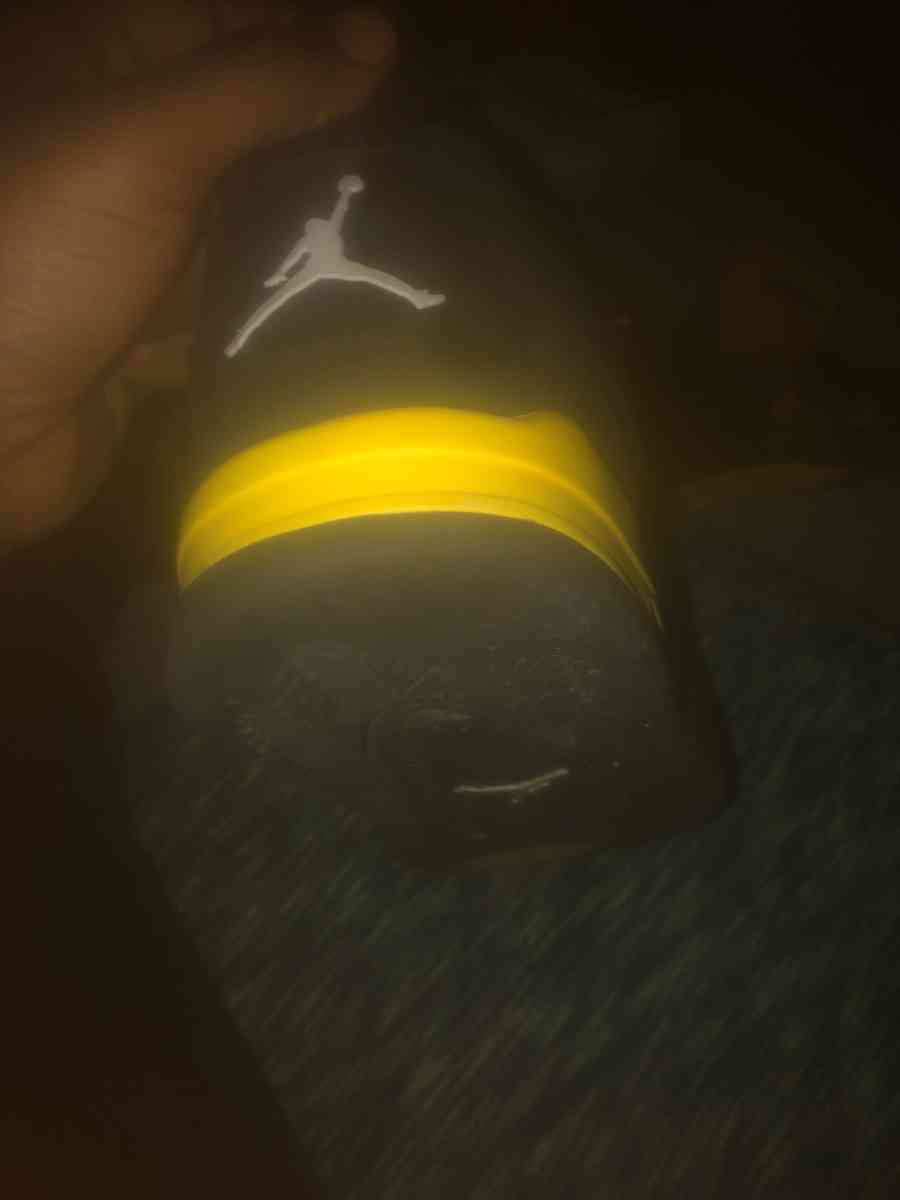 jordan black thunder 4