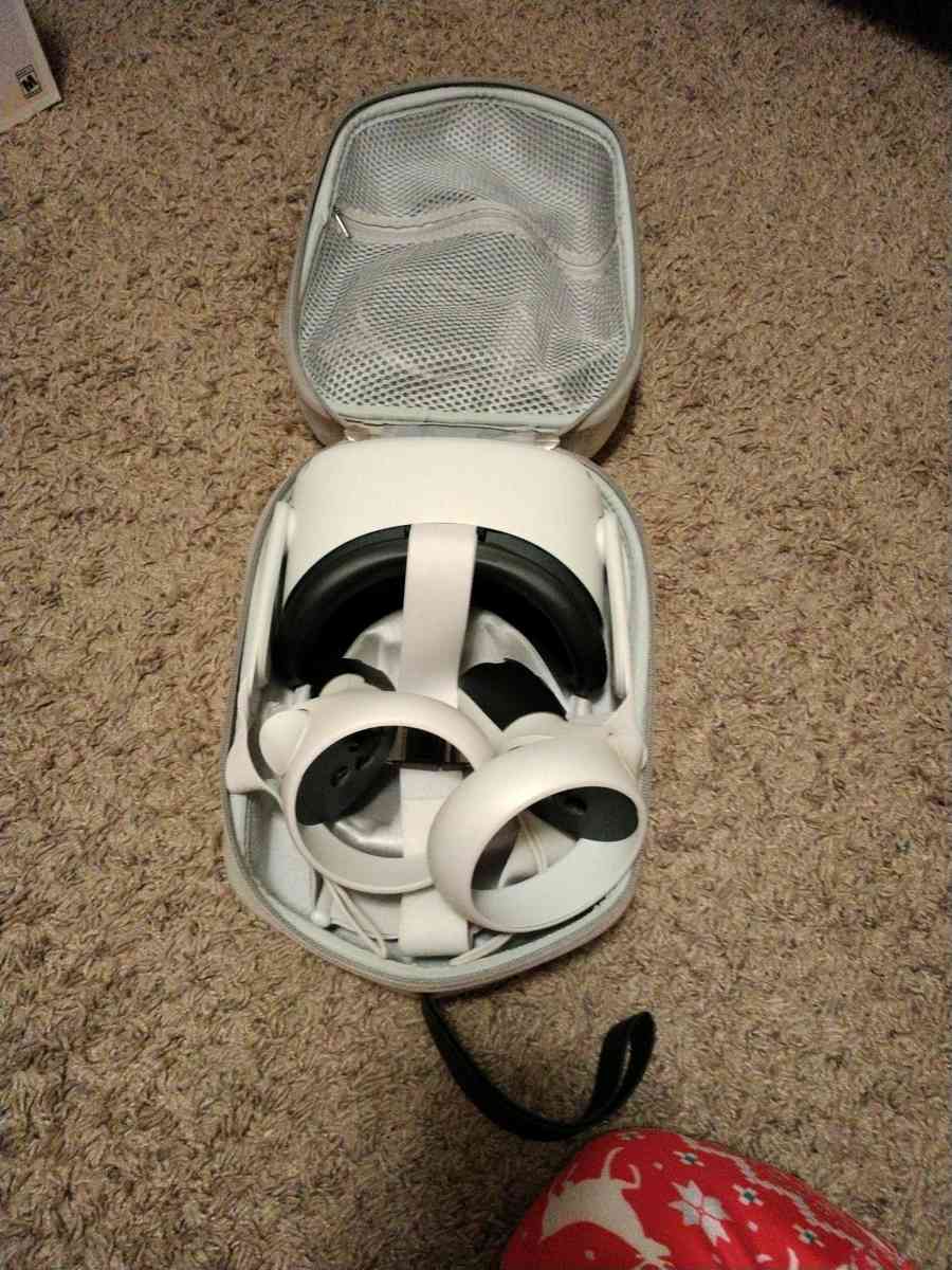 VR headset