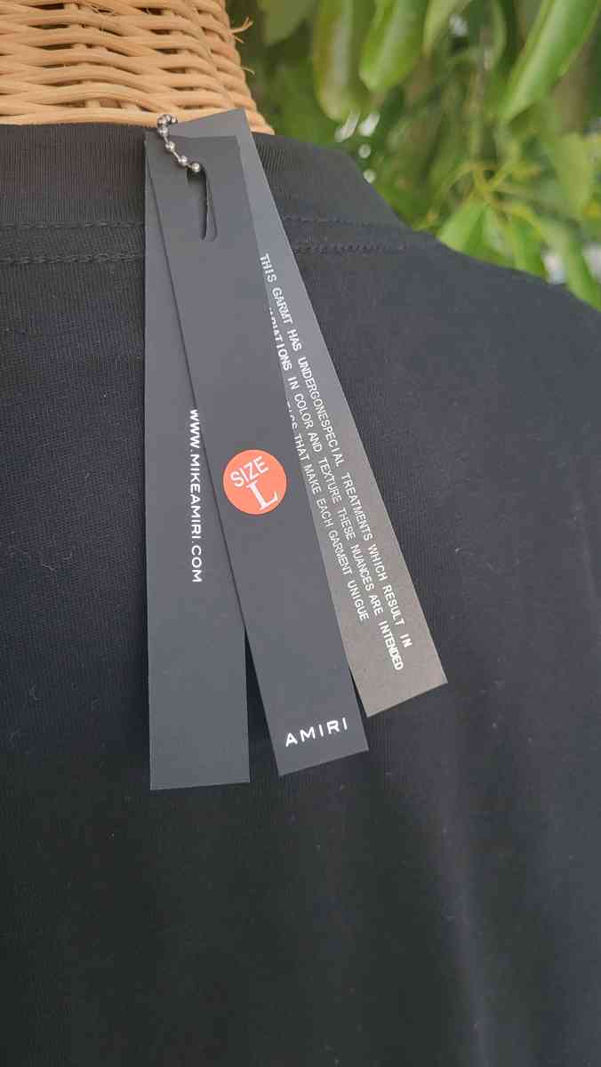 Amiri Tshirt - Naples, Florida - FleaMarketBay
