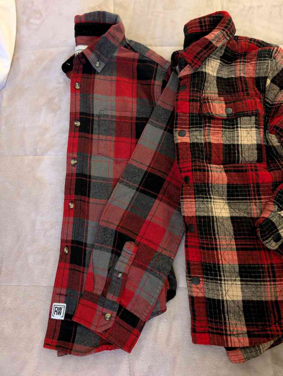 Youth LXL Flannel L  Flannel button up coatXL Bundle