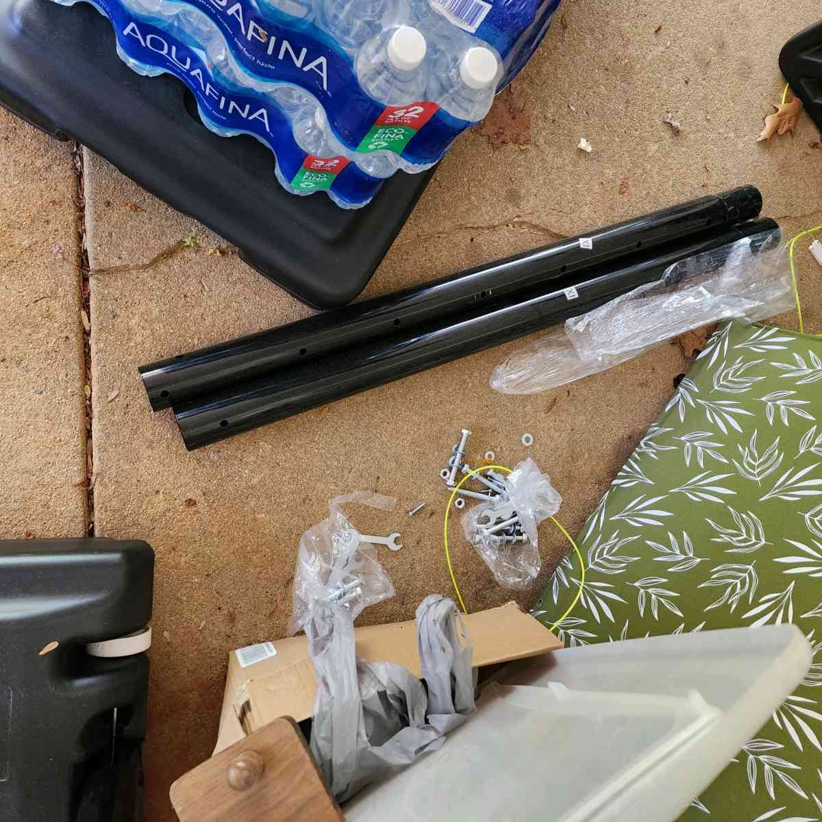 Gatorade basketball goal and base