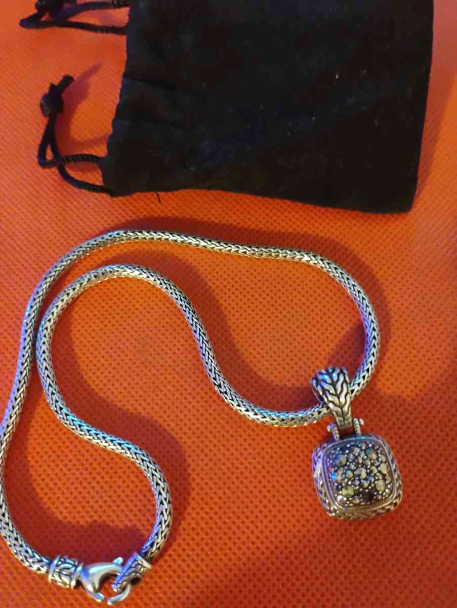 John Hardy Nordstroms silver and diamond pave necklace