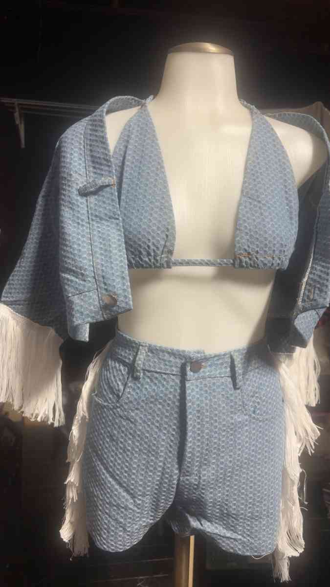 Jean outfit 3 pc size medium